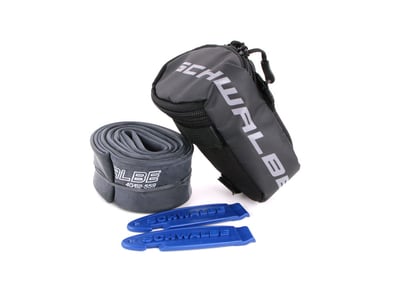 SCHWALBE saddlebag with 28 SV17 40 mm tube and 2 tirelevers