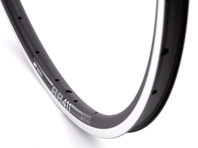 DT SWISS Rim 28