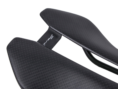 BERK COMPOSITES Saddle Lupina 3K-Carbon Width 132 mm Rail BERK COMPOSITES Saddle Lupina 3K-Carbon Width 132 mm Rail