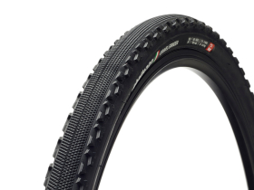 700c x 42c tyres