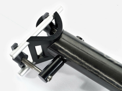 SCHMOLKE Sattelsttze TLO MTB 10 mm Setback Black Edition UD-Finish 71 bis 80 Kg 27,2 mm 450 mm