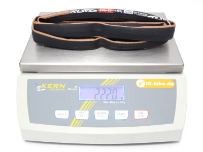 thumbnail interactive-video image 1 of Tufo S3 Pro Tubular Tire 700x21c Black - White Label - Made In Czech Republic 1 of 3