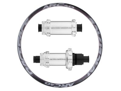 R2BIKE Wheelset 29" TR AM | Newmen MTB Straightpull Center Lock Hubs | Race Face Aluminum Rims