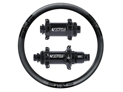 R2BIKE Wheelset 28" Disc RR | Carbon-Ti Road Straightpull Center Lock Hubs | ENVE Carbon Rims