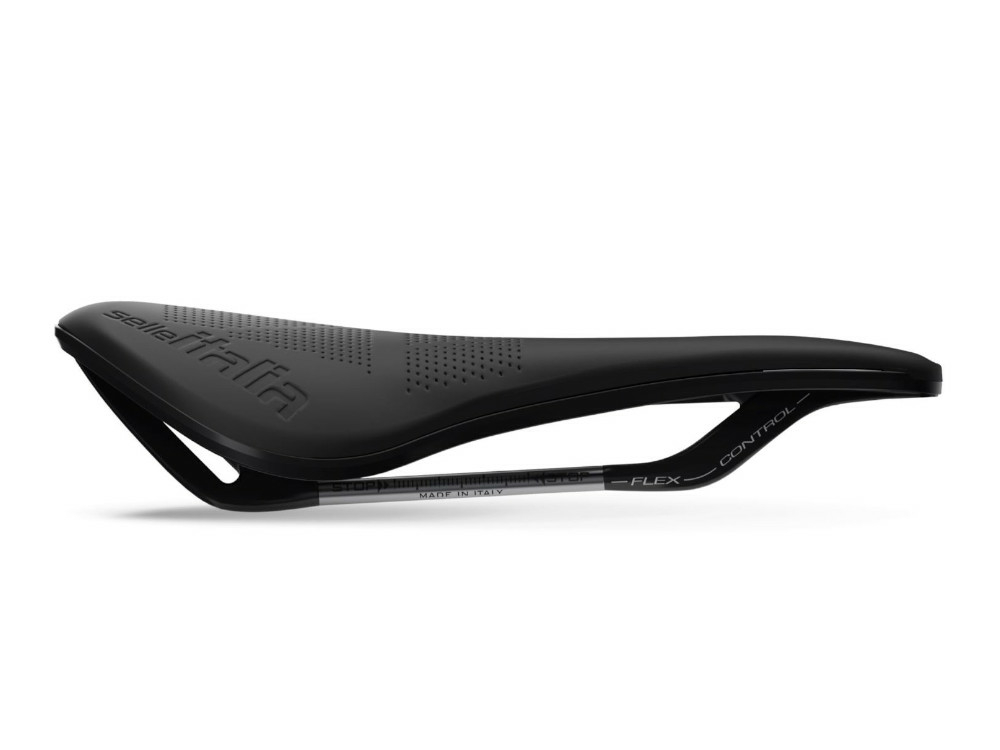 selle italia novus boost saddle