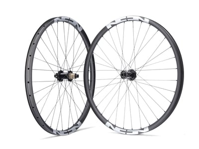 NONPLUS COMPONENTS Wheelset EN299 32 hole D-Light 6 hole | Carbon Rims SRAM XD