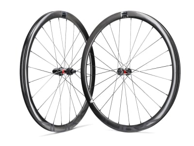 R2BIKE Wheelset 28" Disc RR | DT Swiss 240 | Duke Baccara 36 Ultra SLR2 | Sapim CX-Ray
