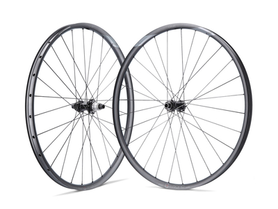 PI ROPE Wheelset 29" FADE 6-Loch Evolution SL A.30 Aluminum | Black Premium Edition 12- speed Shimano Micro Spline