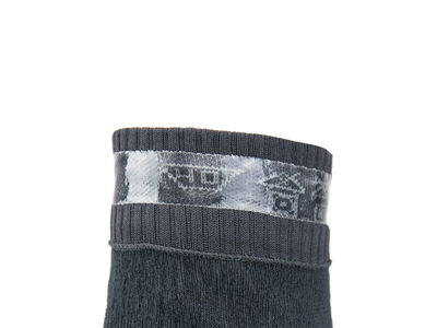SEALSKINZ Socks Mid Length Warm Weather Hydrostop | Waterproof | blue/grey/red