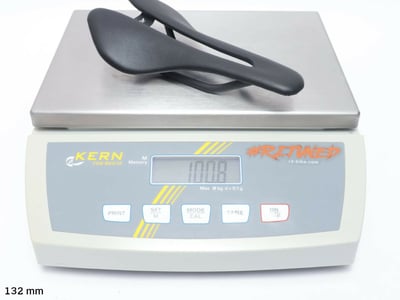 BERK COMPOSITES Sattel Lupina Short | Leder padded 144 mm