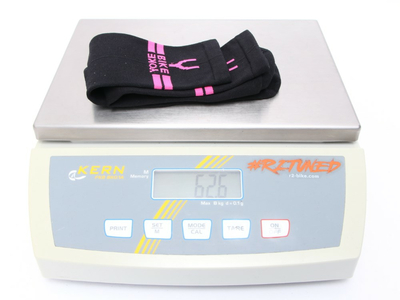 BIKEYOKE Socken | schwarz / pink