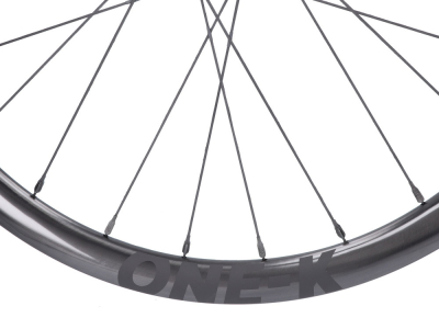 ONE-K Laufradsatz RD-S Carbon Clincher | Duke Baccara 36 Felgen | NONPLUS Naben | schwarz 12- fach SRAM XDR