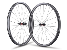 MCFK Laufradsatz 29" MTB 30 mm Innenweite UD-Carbon...