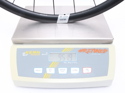 DT SWISS E 1800 SPLINE DB　32ｍｍハイト DT Swiss E 1800 SPLINE db 32 - Front Wheel - Clincher