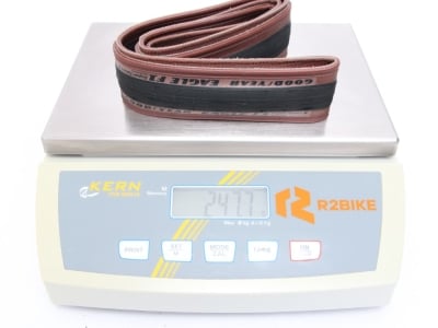 【新品】GOODYEAR EAGLE F1 supersport 700×25c Amazon.com : Goodyear Eagle F1 Supersport Tubeless Tire Tan