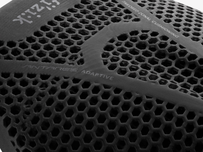 FIZIK Saddle Vento Antares R1 Adaptive Carbon 140 mm | black