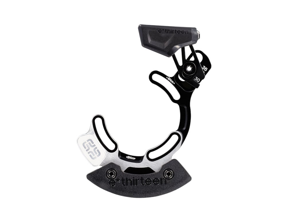 Sarini Kettenführung Für 1-fach Mountainbike – Aus Aluminiumlegierung, ISCG05, Schwarz, Inkl. M5-Schrauben & 6 Abstandshalter – Schützt Vor Kettenabwurf