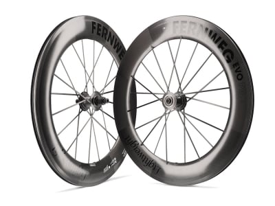 LIGHTWEIGHT Wheelset 28" Fernweg EVO PRO 85 Disc | Clincher | BLACK ED Campagnolo 12-speed