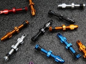 HOPE Tubeless Valve Set | purple