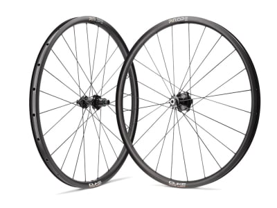 PI ROPE Laufradsatz 28" Gravel SON FADE Center Lock World Runner X 25 | Black Premium Edition