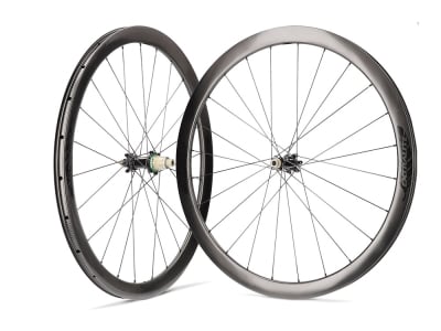 EXTRALITE Wheelset 28" Road | CyberDisc 340C with Carbon Spokes | Campagnolo N3W