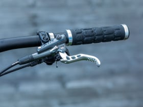 OAK COMPONENTS Brake Lever Set SH for Shimano Brakes | raw