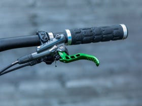 OAK COMPONENTS Brake Lever Set SH for Shimano Brakes | green