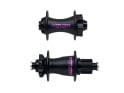 CHRIS KING Naben Set MTB Gen 4 Edelstahl 6-Loch | Boost | Freilauf Shimano Micro Spline | 28 Loch | TwoTone - schwarz / pink