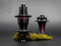 CHRIS KING Naben Set MTB Gen 4 Keramik 6-Loch | Boost | Freilauf SRAM XD | 28 Loch | TwoTone - schwarz / pink