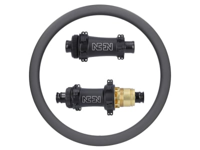 R2BIKE Wheelset 28" Disc RR GRV | NONPLUS Components Road Straightpull Center Lock Hubs | R2BIKE Carbon Rims