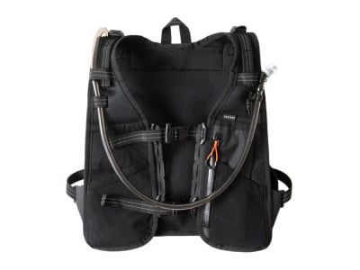 RESTRAP Race Hydration Vest incl. 2 l Hydration Bladder | black