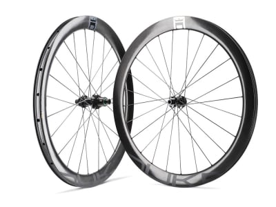 PI ROPE Laufradsatz 28" Road FADE Center Lock Baccara X 48 | Black Premium Edition