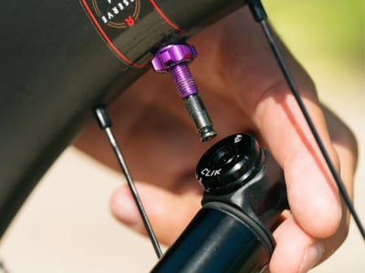 WOLF TOOTH EnCase Pump 40cc Click Valve