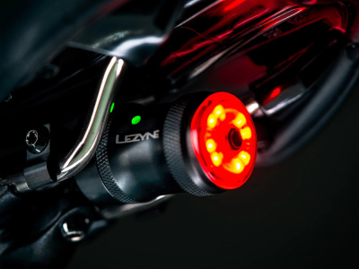 LEZYNE SADDLE AI ALERT テールライト LEZYNE Rear Light Battery Saddle Ai Alert USB-C | international versio