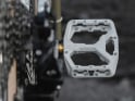 LEATT COMPONENTS Pedals CeraMAG AllMtn 8.0 Ti | medium | CeraBone