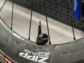 SCHWALBE Tire Pressure Sensor Airmax-Smart Bike Sensor |...