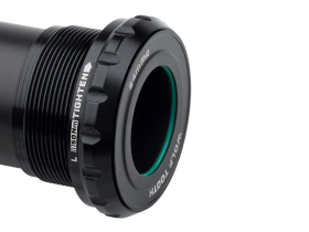 WOLF TOOTH Bottom Bracket BSA Shimano 24 mm | black