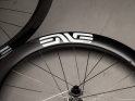 ENVE Wheelset 28" SES 4.5 Pro | ENVE Innerdrive Pro Straightpull Center Lock Hubs | White Decals | Campagnolo N3W
