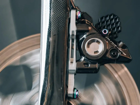 ABSOLUTE BLACK Adapter Flat Mount Shimano front | 160 /...