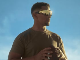 OAKLEY Meta Vanguard AI Glasses Black | Prizm 24k...