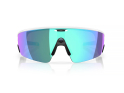 OAKLEY Meta Vanguard AI Glasses White | Prizm Saphhire OW8001-0652