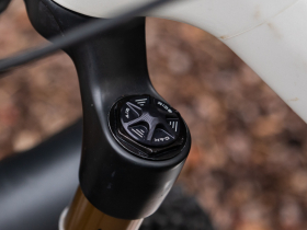 OAK COMPONENTS Air Cap Fork Cap | schwarz