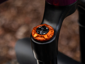 OAK COMPONENTS Adjust Cap Fork Cap HSC | orange