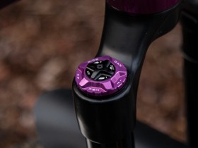 OAK COMPONENTS Adjust Cap Fork Cap HSC | purple