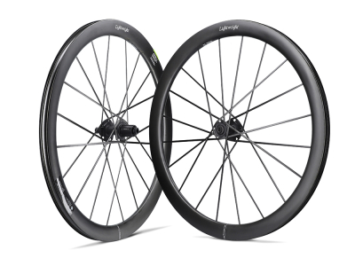 LIGHTWEIGHT Laufradsatz 28" Meilenstein ART Disc | Clincher Campagnolo N3W