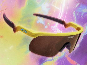 OAKLEY Junior Sonnenbrille Peely Resistor FORTNITE gelb |...