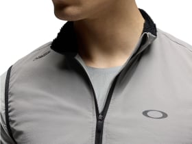 OAKLEY Weste Elements Alpha Vest | cement