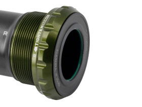 WOLF TOOTH Bottom Bracket BSA Shimano 24 mm | olive