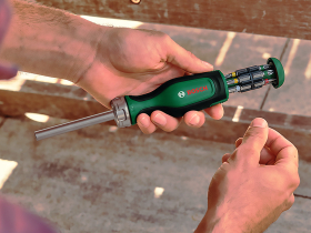 BOSCH Bit Ratchet Screwdriver with 12 Bits